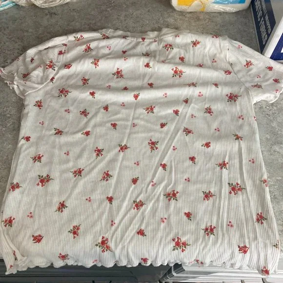 Triple Red - Picture 4 of 7